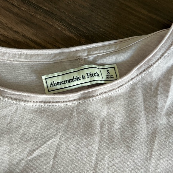 Abercrombie & fitch light purple bell sleeve top - Picture 2 of 4